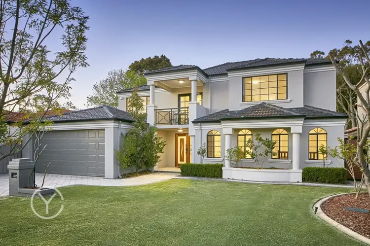 17 Brown Road, Attadale WA 6156