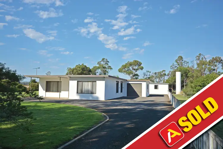 21 Flacks Road, Heywood VIC 3304