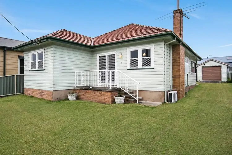 Main view of Homely house listing, 14 Beresford Avenue, Beresfield NSW 2322