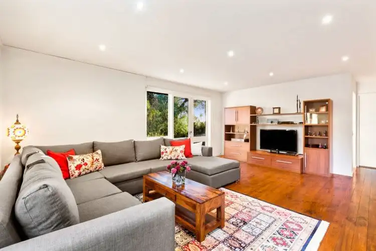 Third view of Homely house listing, 6 Tyalla Close, Lower Plenty VIC 3093