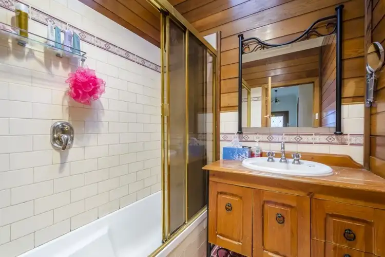 Sixth view of Homely house listing, 32 Corrigan Avenue, Brooklyn VIC 3012