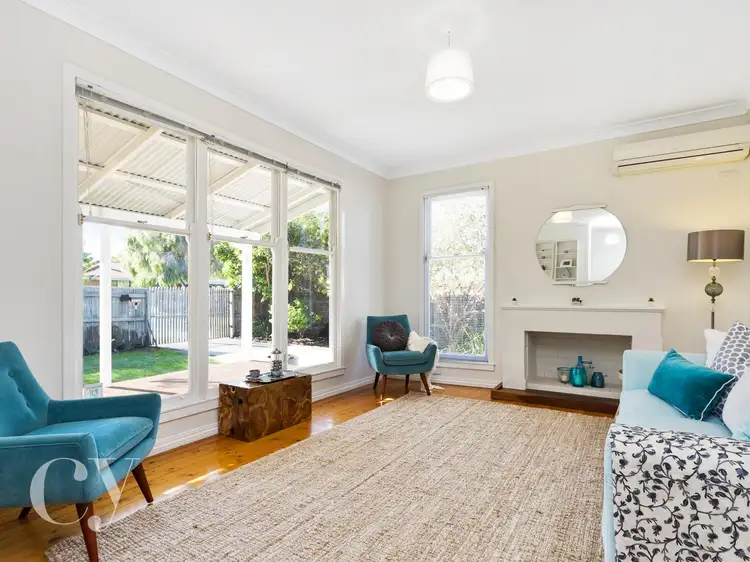6 Jagoe Loop, Willagee WA 6156