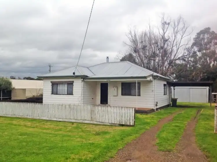 18 Griffin Street, Heywood VIC 3304