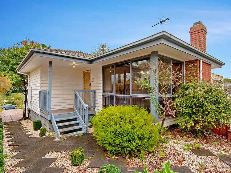 2/8 Norman Street, Mitcham VIC 3132