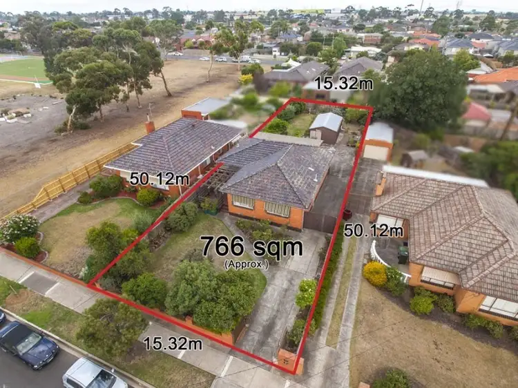 34 Eumarella Street, Tullamarine VIC 3043