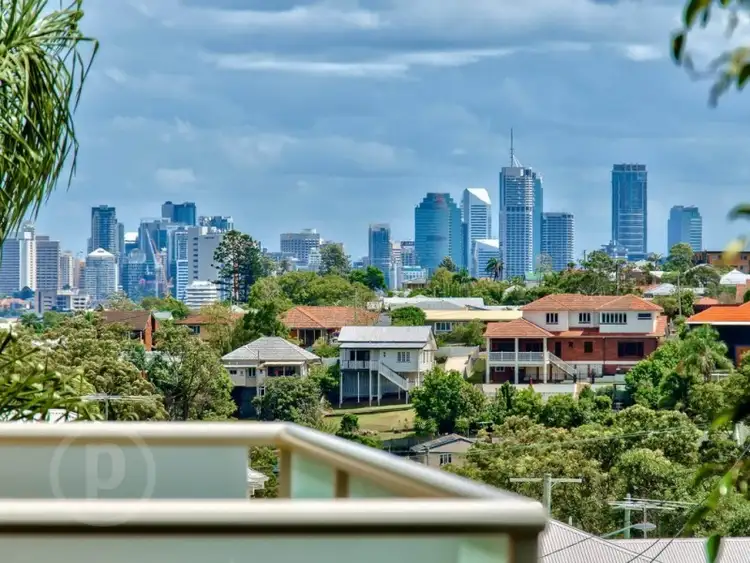 Main view of Homely unit listing, 5/9 Crown Street, Holland Park West QLD 4121
