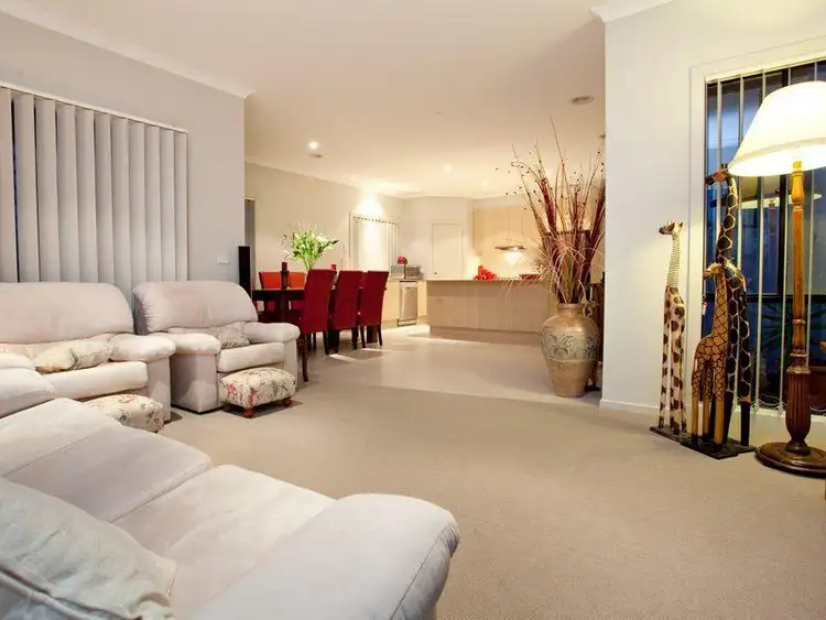 1 Flowering Gum Lane, Sandhurst VIC 3977