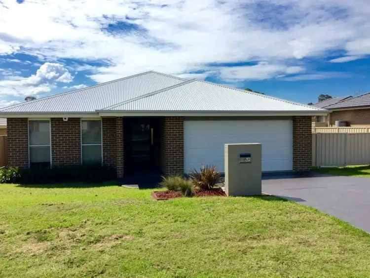 49 Peppermint Drive, Worrigee NSW 2540