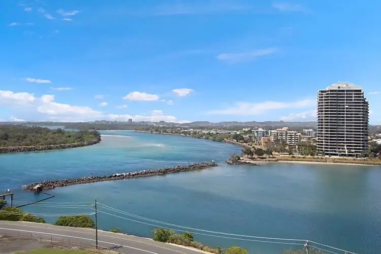 4F/3-9 Eden Street 'Yacht Harbour Towers', Tweed Heads NSW 2485