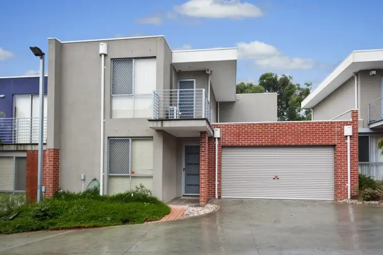 11/1089 Plenty Road, Bundoora VIC 3083