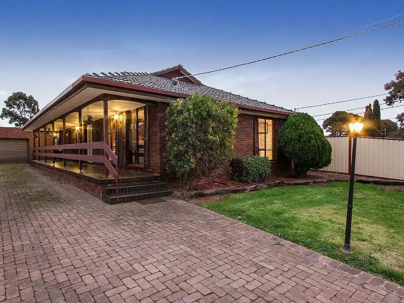 Main view of Homely house listing, 5 Narong Place, Keilor Downs VIC 3038
