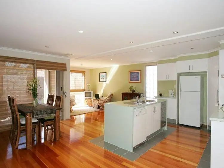 Fourth view of Homely townhouse listing, 1/275 Queen Street, Altona VIC 3018