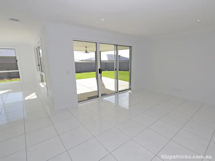 Fifth view of Homely house listing, 6 Preston Crescent, Bourkelands NSW 2650