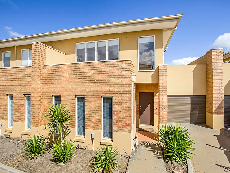 17/1-5 Stawell Street, Werribee VIC 3030