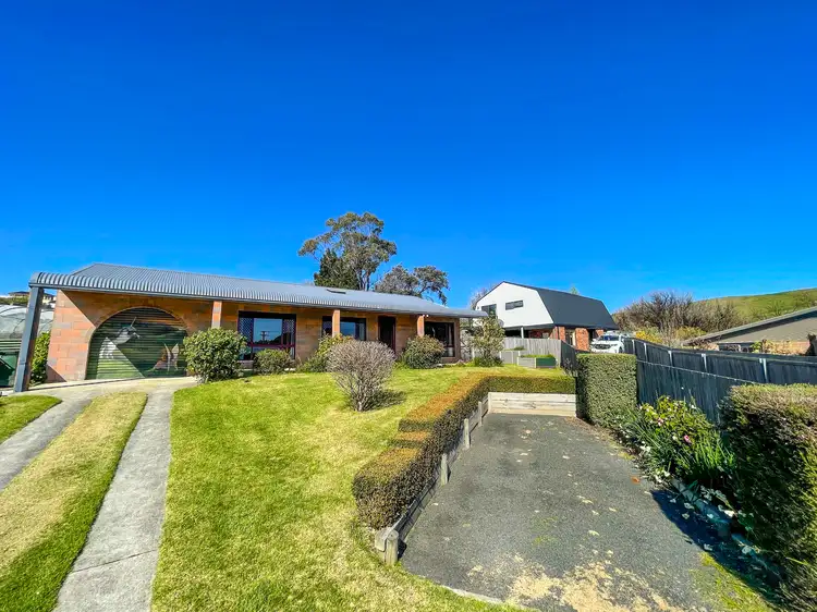8 Elizabeth Street, Ulverstone TAS 7315