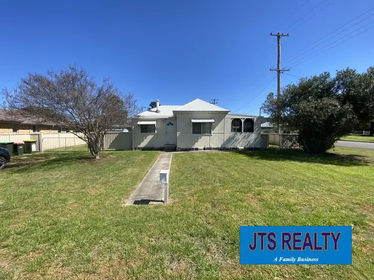 82 Paxton Street, Denman NSW 2328