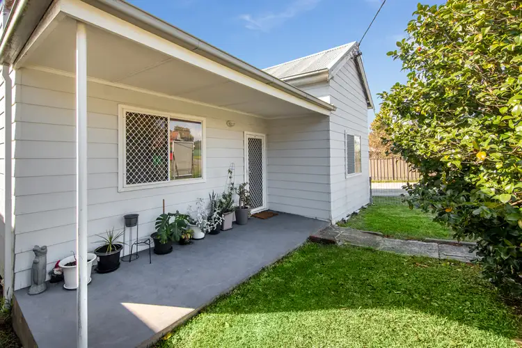 12 Marton Street, Shortland NSW 2307