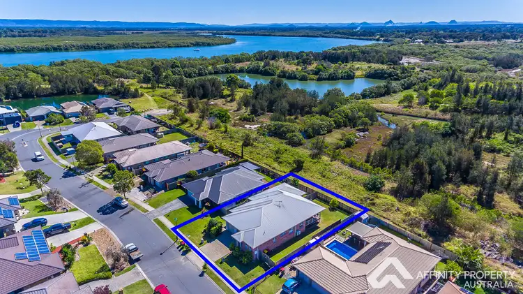 30 Adam Street, Beachmere QLD 4510