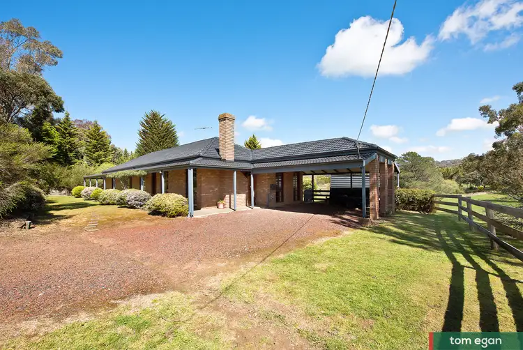 231 Sixth Avenue, Eden Park VIC 3757