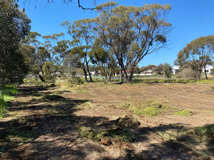 8 William St, York WA 6302