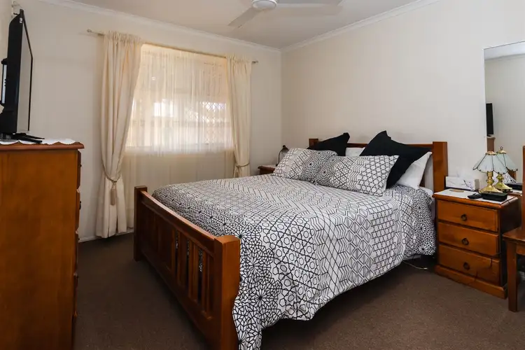 Fifth view of Homely house listing, 4/23 Thabeban Street..., Avenell Heights QLD 4670