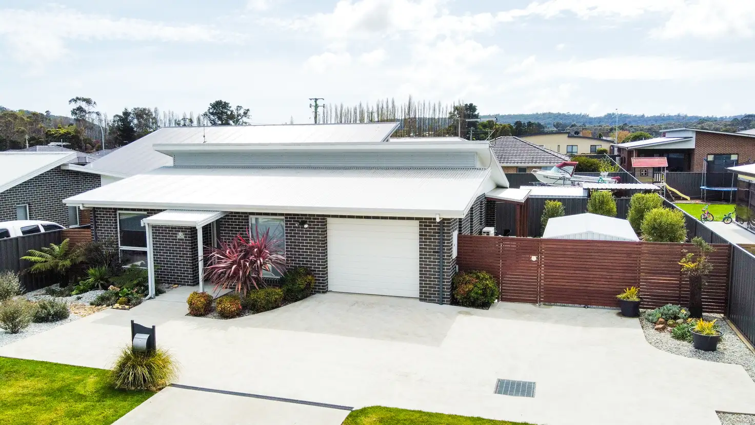 Main view of Homely unit listing, 2/49 Stanley Street, Latrobe TAS 7307
