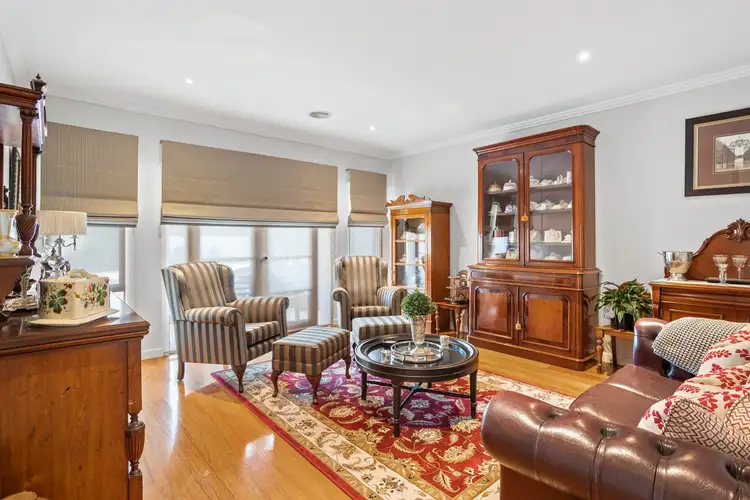 Fifth view of Homely house listing, 33 Niblick Circuit, Sandhurst VIC 3977