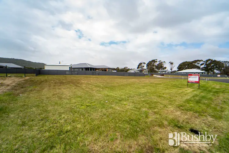 2 Rose Avenue, George Town TAS 7253