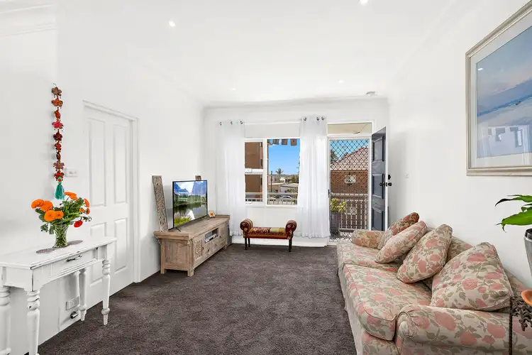 Third view of Homely unit listing, 10/1 Parramatta Street, Cronulla NSW 2230