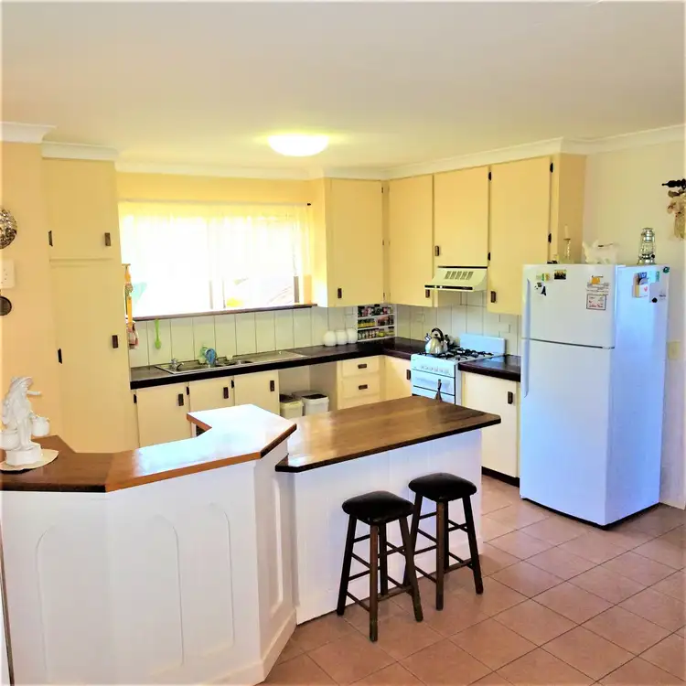 Sixth view of Homely house listing, 3 THOMPSON ROAD, Childers QLD 4660