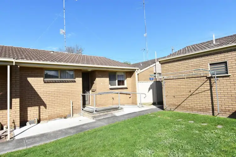 Third view of Homely unit listing, 5/302 Forest Street, Wendouree VIC 3355