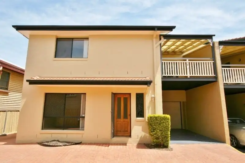 Main view of Homely townhouse listing, 8/11 Paragon Street, Yeronga QLD 4104