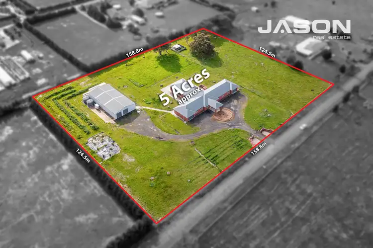 15 Forest Red Gum Drive, Mickleham VIC 3064