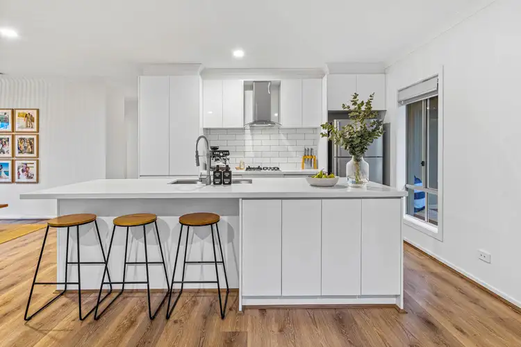 Fifth view of Homely house listing, 136 Sandhurst Blvd, Sandhurst VIC 3977