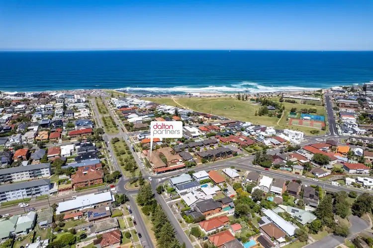 2/289 Darby Street, Bar Beach NSW 2300