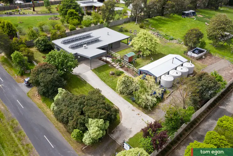 266 Seventh Avenue, Eden Park VIC 3757