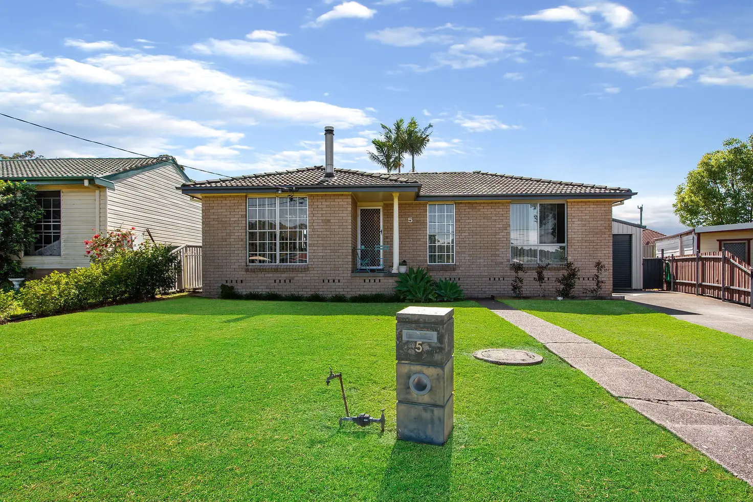 Main view of Homely house listing, 5 Sapphire Drive, Tarro NSW 2322