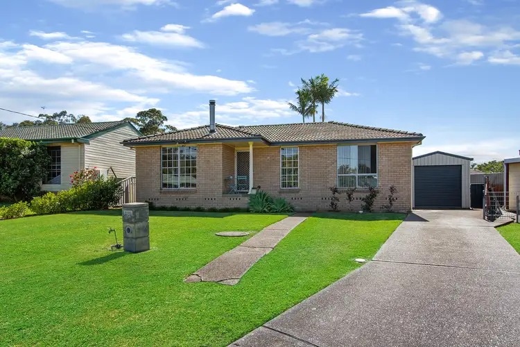 Second view of Homely house listing, 5 Sapphire Drive, Tarro NSW 2322
