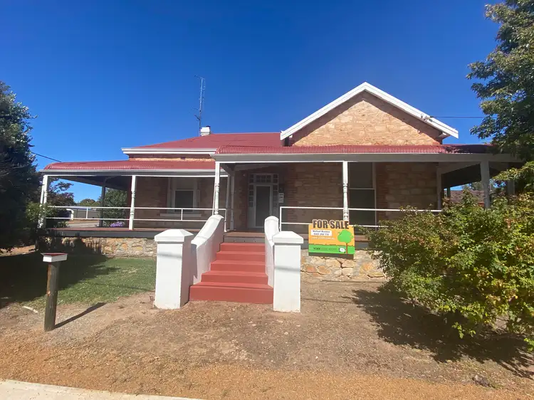 123 Forrest Street, Beverley WA 6304