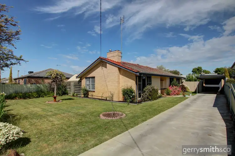 20 Iris Street, Horsham VIC 3400