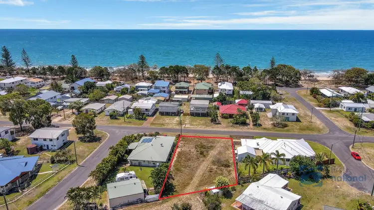 89 Mackerel Street, Woodgate QLD 4660