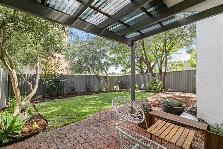 16/57 King George Street, Victoria Park WA 6100