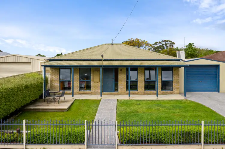 40 Stodart Street