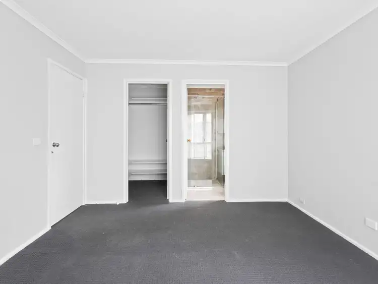 Fifth view of Homely house listing, 10 Glenburn Drive, Hallam VIC 3803