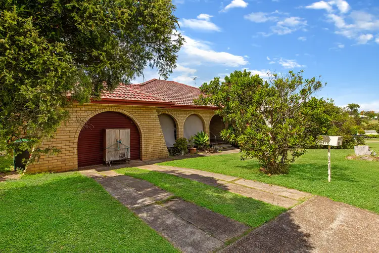 11 Broughton Street, Rutherford NSW 2320