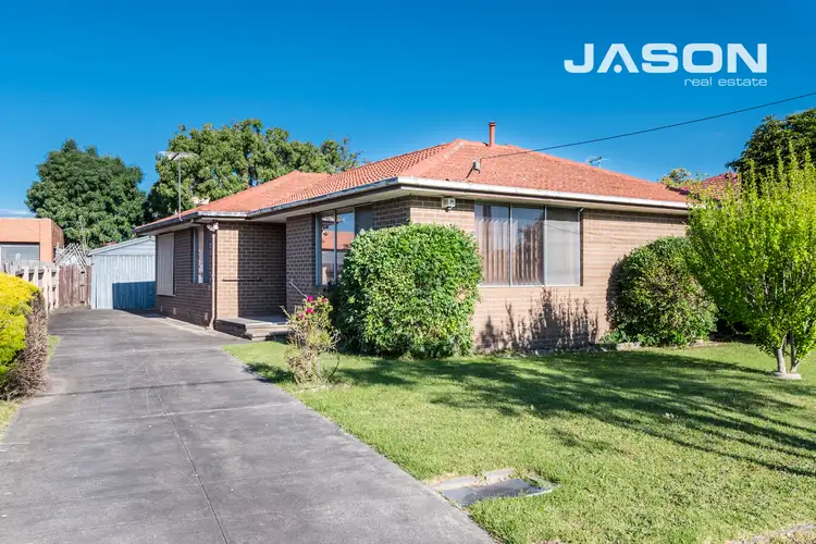 10 Jillian Street, Tullamarine VIC 3043