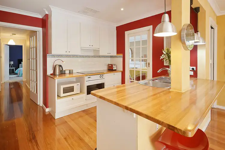 Fourth view of Homely house listing, 17 Norman Court, Mount Waverley VIC 3149