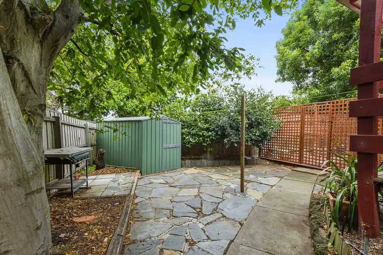 Sixth view of Homely unit listing, 2/28A Boronia Road, Vermont VIC 3133
