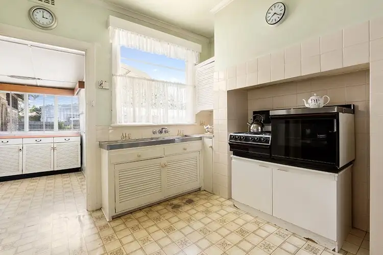 Third view of Homely house listing, 7 Tara Avenue, Blackburn VIC 3130