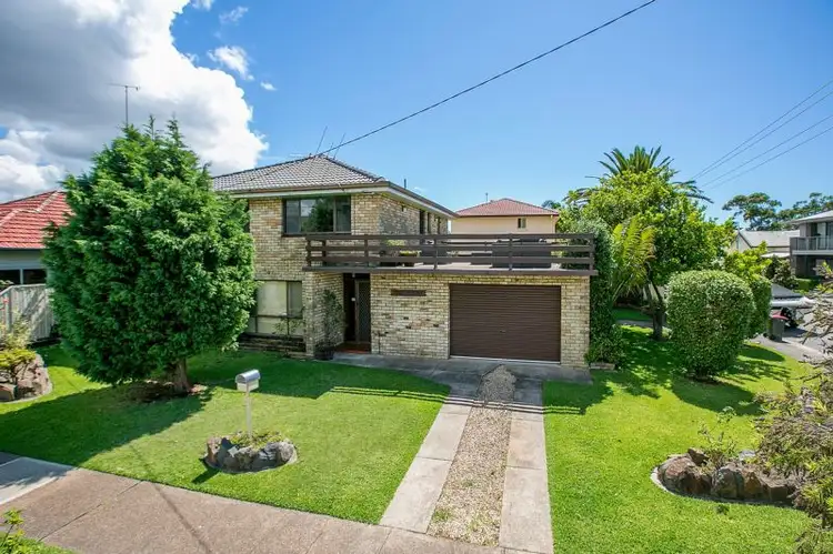 24 Winsor Street, Merewether NSW 2291